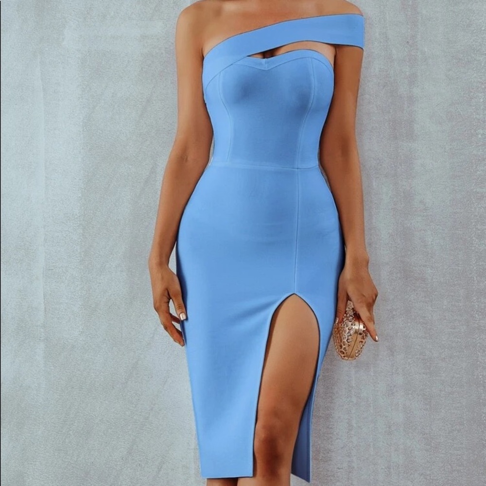 One Shoulder Cut-Out Split Thigh Bandage Dress shein